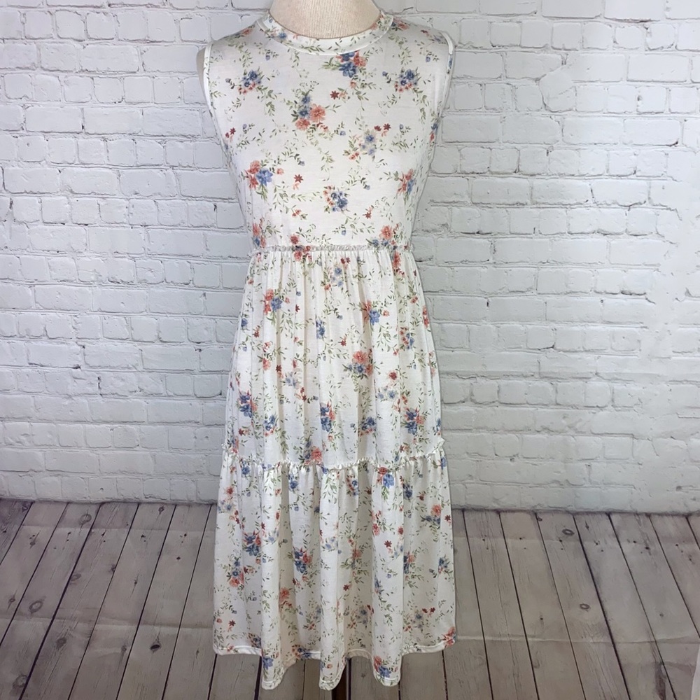 New With Tags Mimi K Tiered Dress Size Large